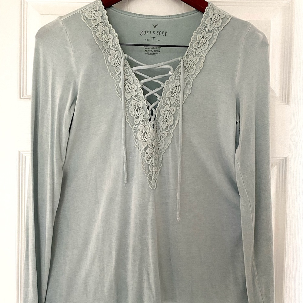 American Eagle Top